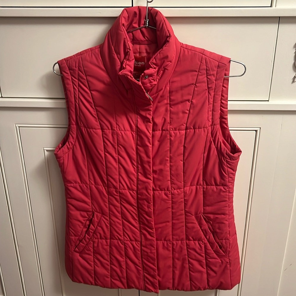 Olsen Vest size 6